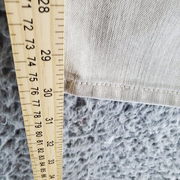 Chicos Platinum Jeans Womens 0.5 US 6 Beige Ultimate Fit Slim Leg Stretch Denim - Picture 9 of 13